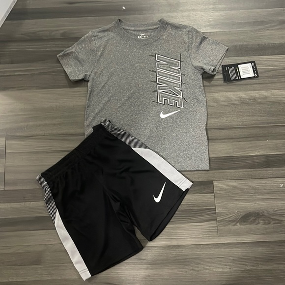 Nike Matching Sets Nwt Nike Short Set Poshmark